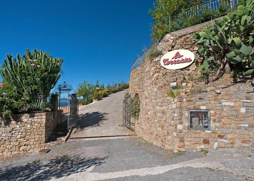 Liguria Sanremo Entrance