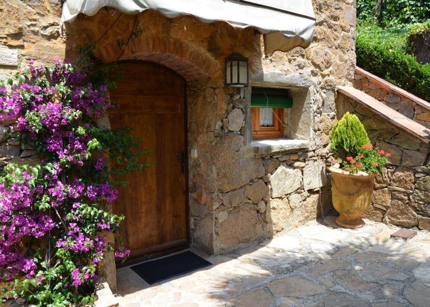 Catalonia Begur Hotel Exterior