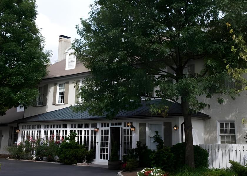 Pennsylvania Malvern Exterior view