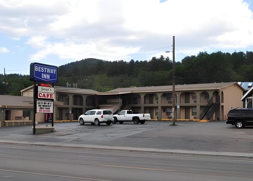 New Mexico Ruidoso Downs Exterior view