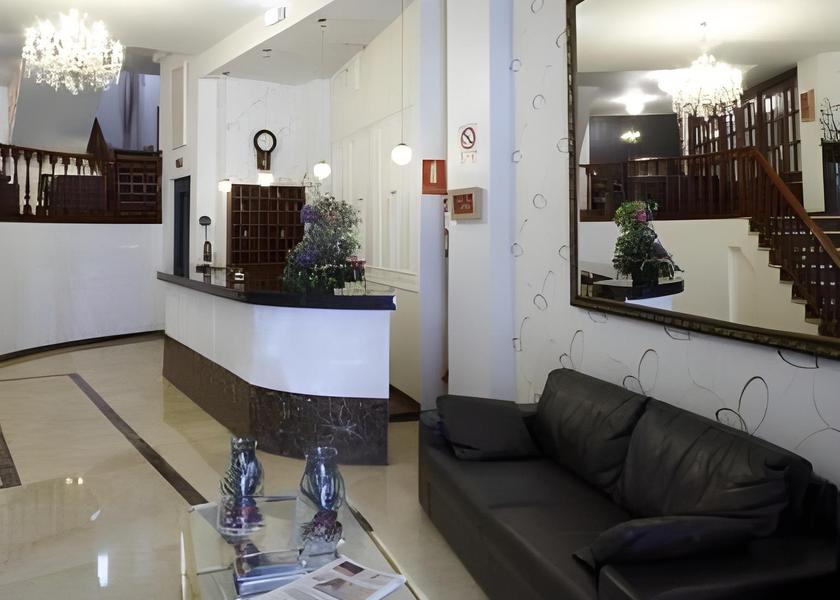 Asturias Gijon Lobby