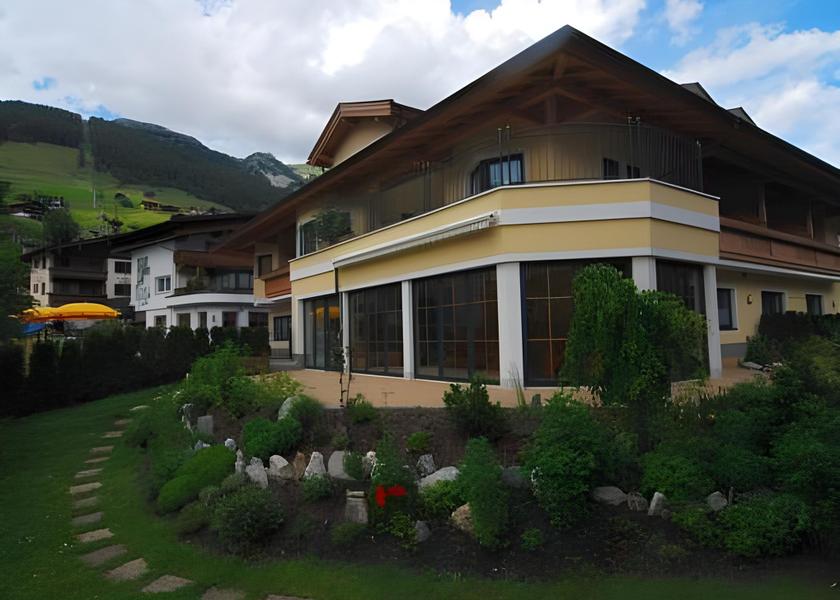 Tyrol Tux Exterior view