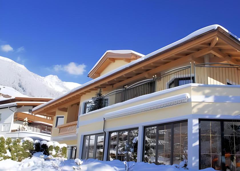 Tyrol Tux Exterior view