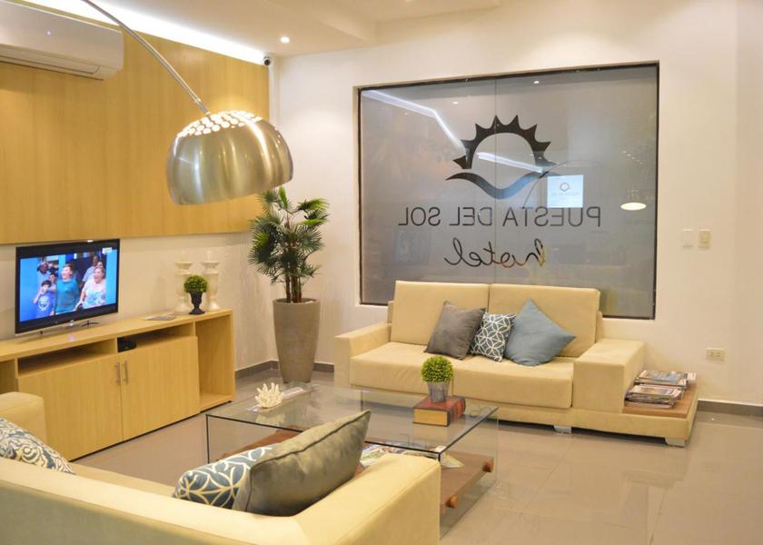 Shared lounge/TV area