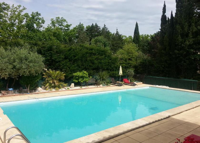 Occitanie Remoulins Swimming pool