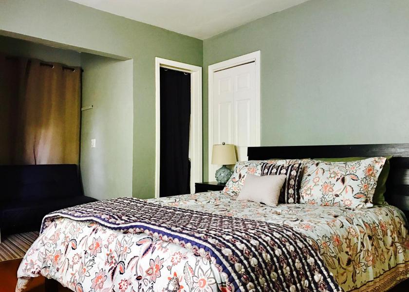 Florida Lake Worth Residence at Mango Inn