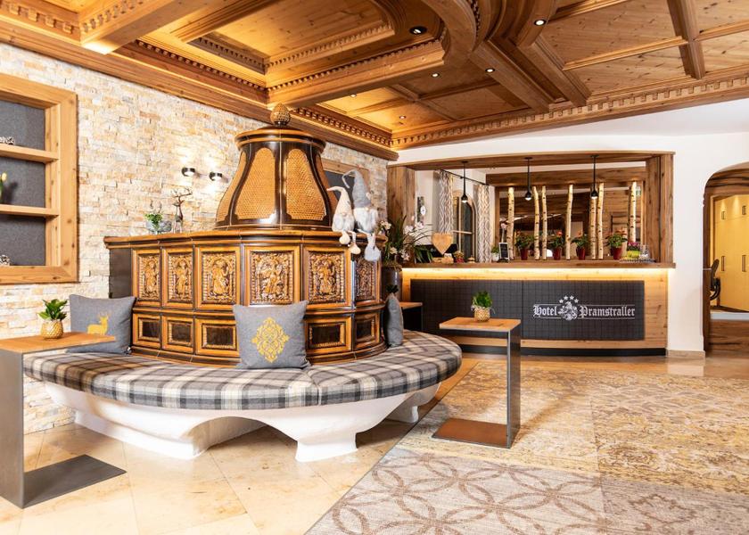 Tyrol Mayrhofen Lobby