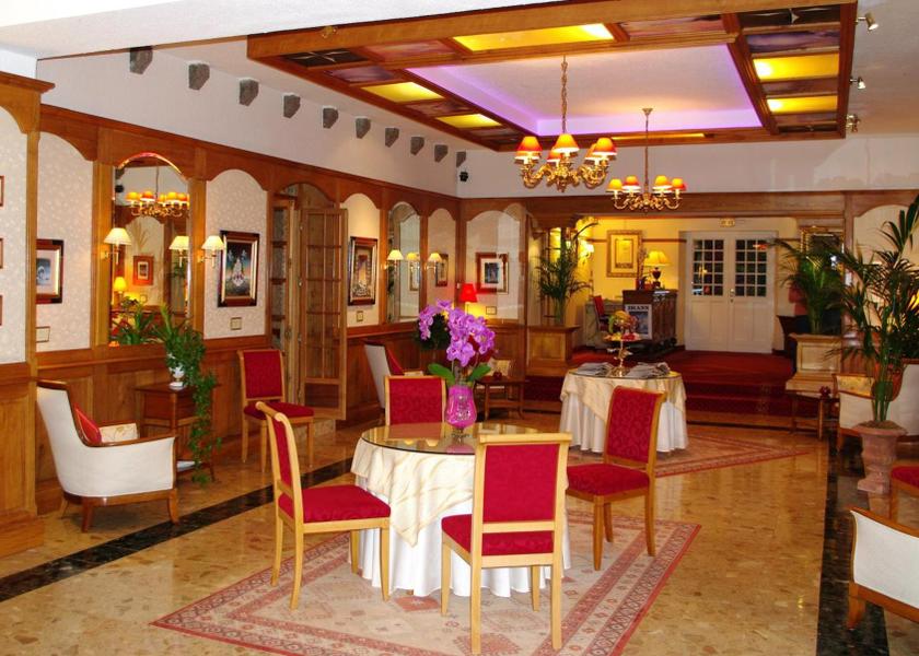 Brittany Moelan-sur-Mer Restaurant