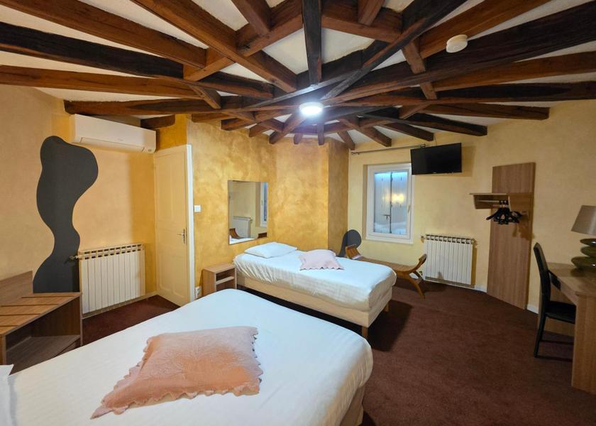 Pays de la Loire Essarts en Bocage Comfort Family Suite