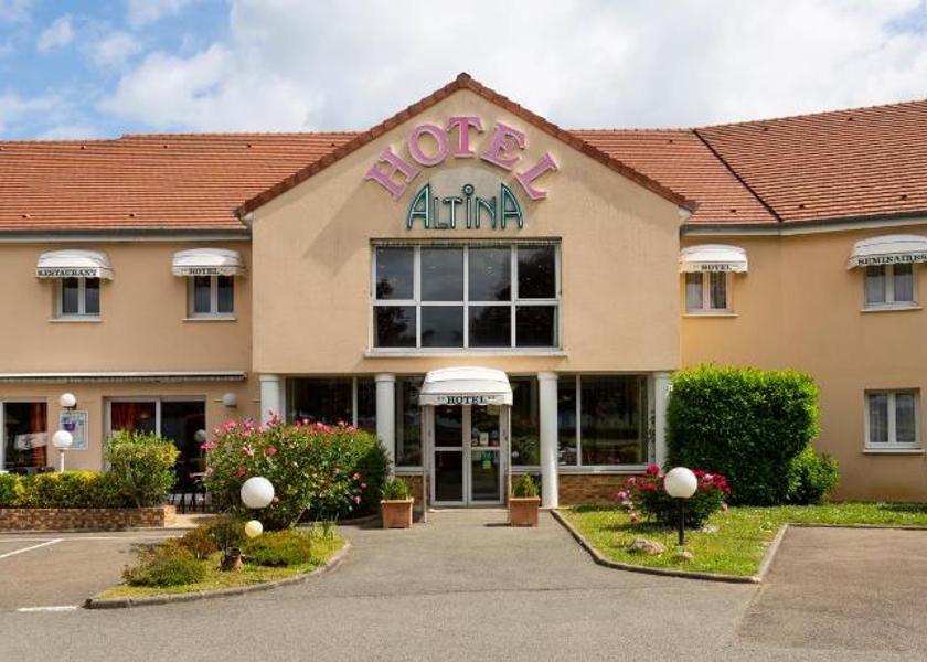 Normandy Pacy-sur-Eure Exterior view