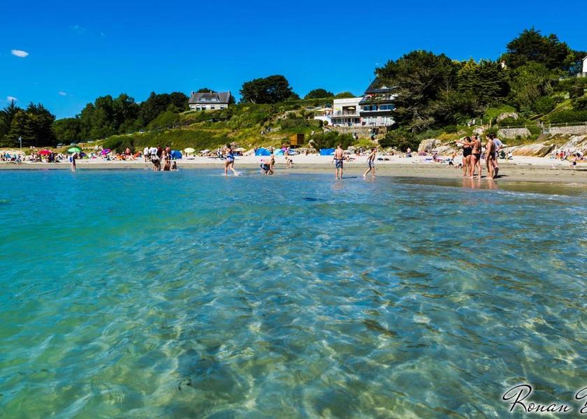 Brittany Concarneau Surrounding environment