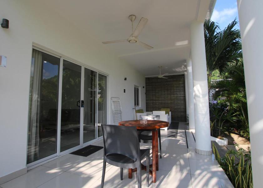  Mahé Island Public Areas