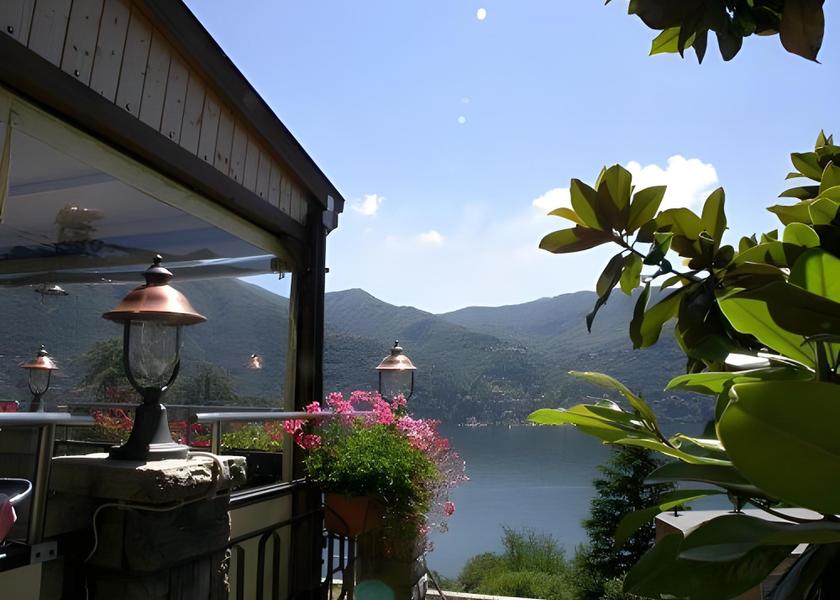 Lombardy Laglio Exterior view