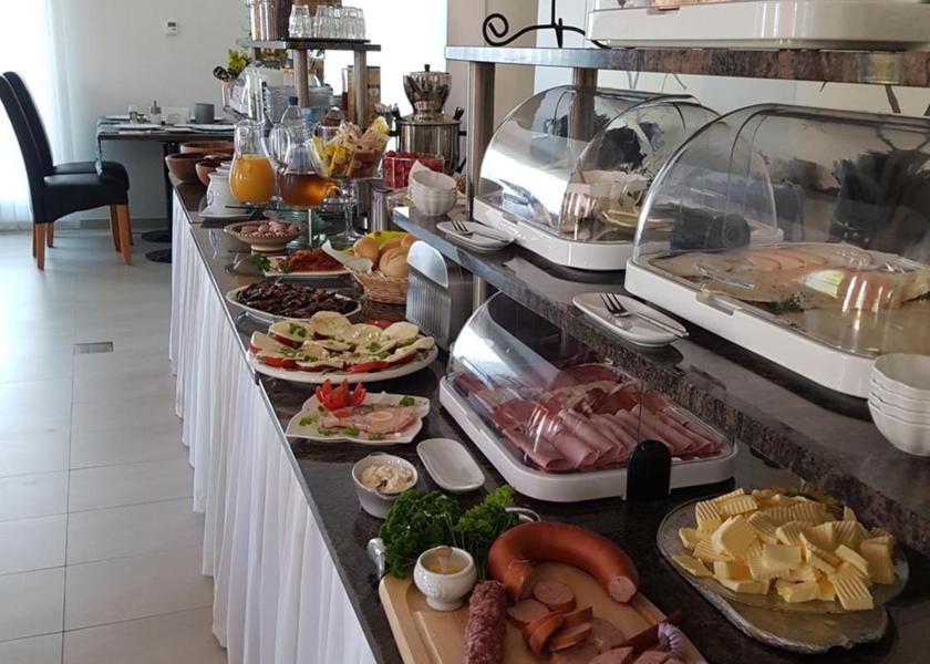 Hessen Riedstadt Food and beverages