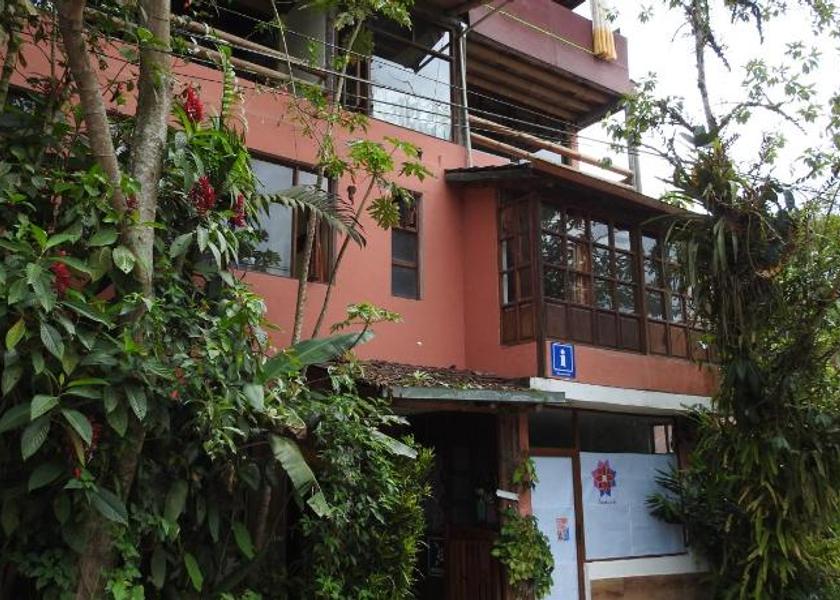 Pichincha Mindo Exterior view