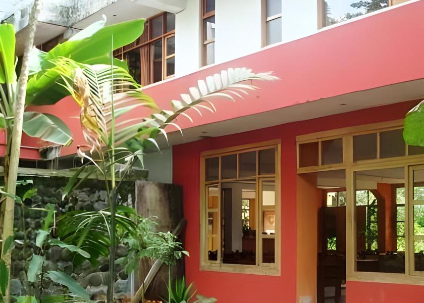 Pichincha Mindo Exterior view