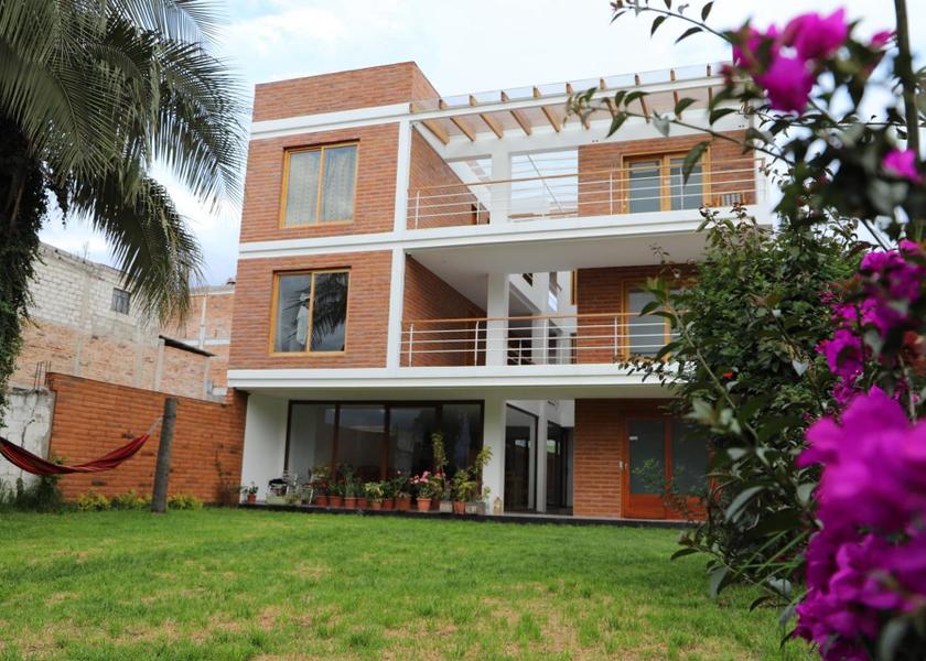 Imbabura Otavalo Garden