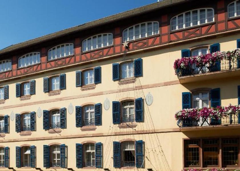 Grand Est Saverne Entrance