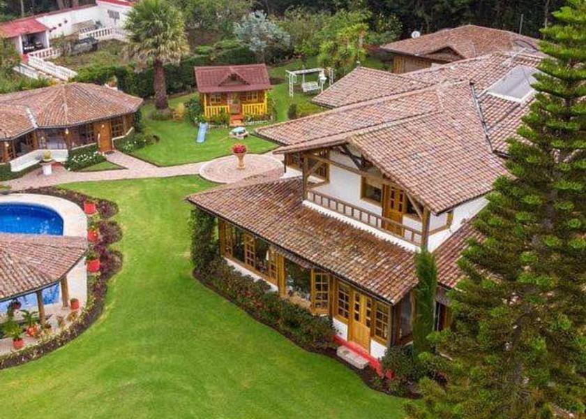 Pichincha Tababela Exterior view