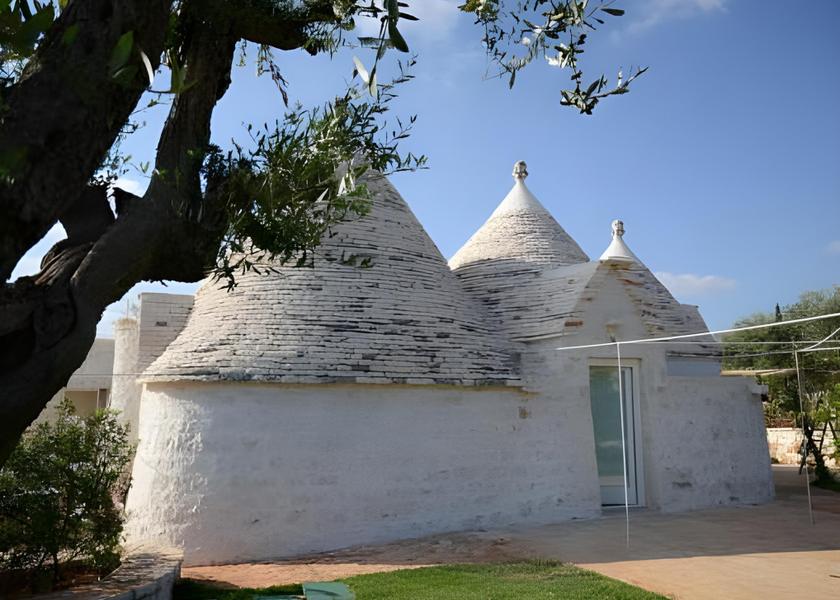 Puglia Locorotondo Exterior view