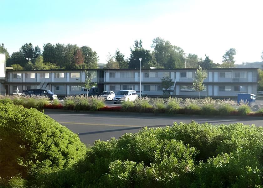 British Columbia Courtenay Exterior view