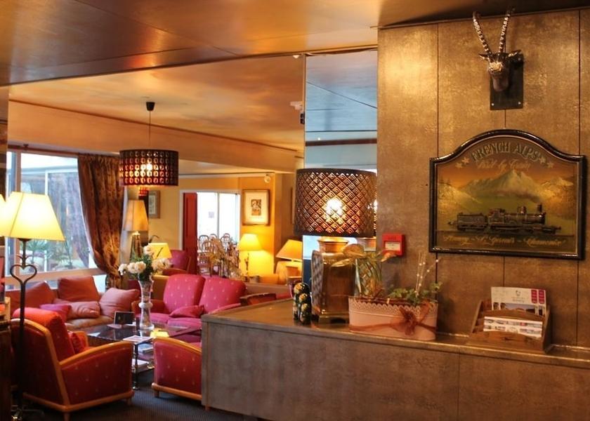 Auvergne-Rhône-Alpes Brides-les-Bains Lobby lounge