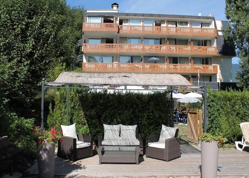 Auvergne-Rhône-Alpes Brides-les-Bains Terrace/patio