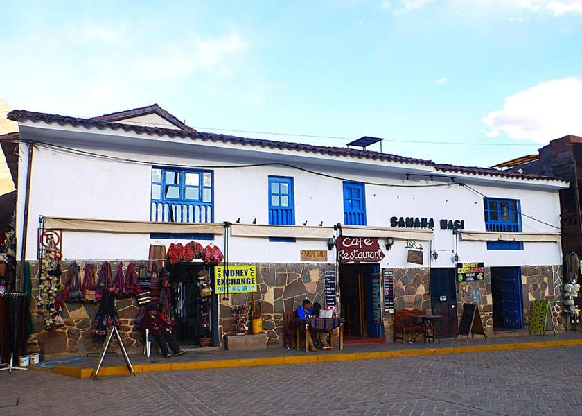 Cusco Region Pisac Exterior view
