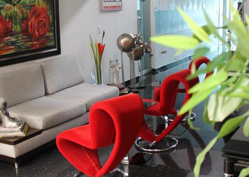 Huila Neiva Shared lounge/TV area