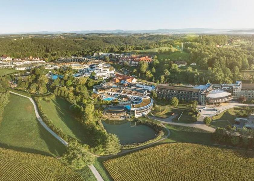 Styria Loipersdorf bei Fuerstenfeld Exterior view