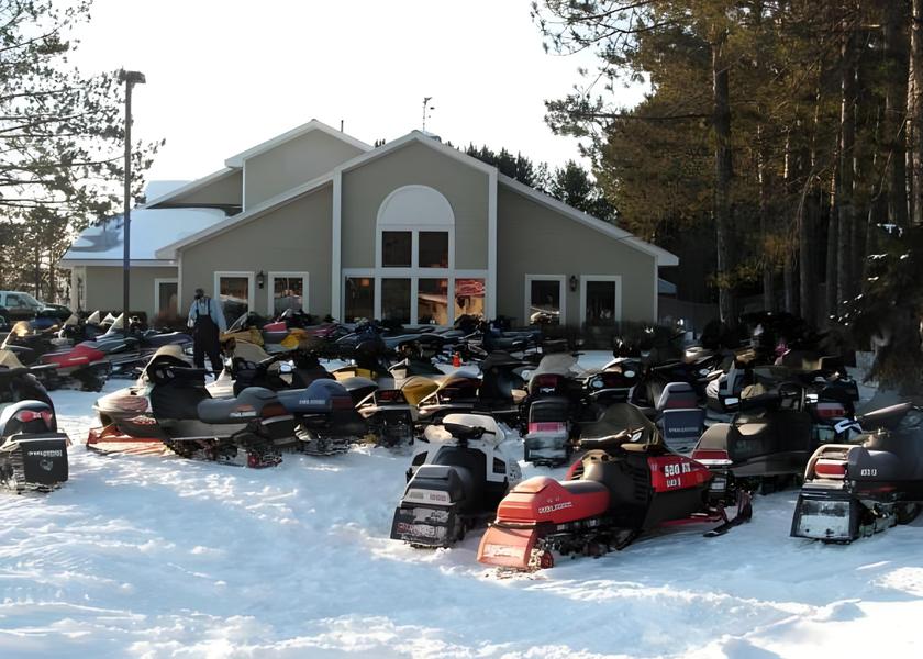 Minnesota Two Harbors Recreational facilities