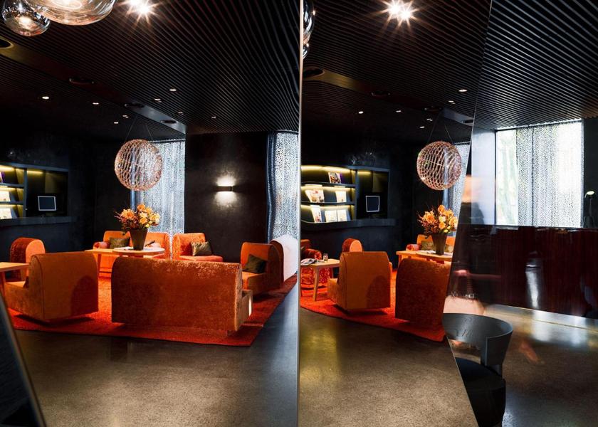 Shared lounge/TV area