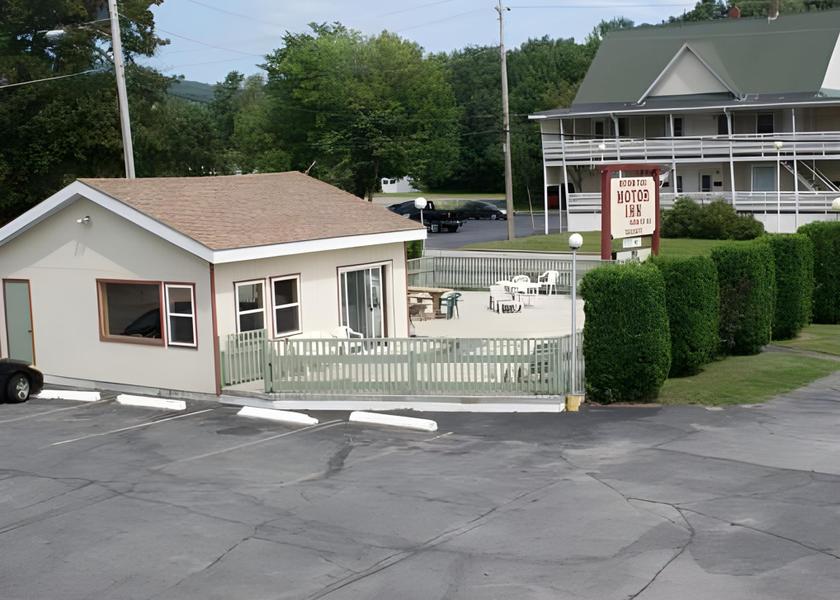 New Hampshire Gorham Exterior view