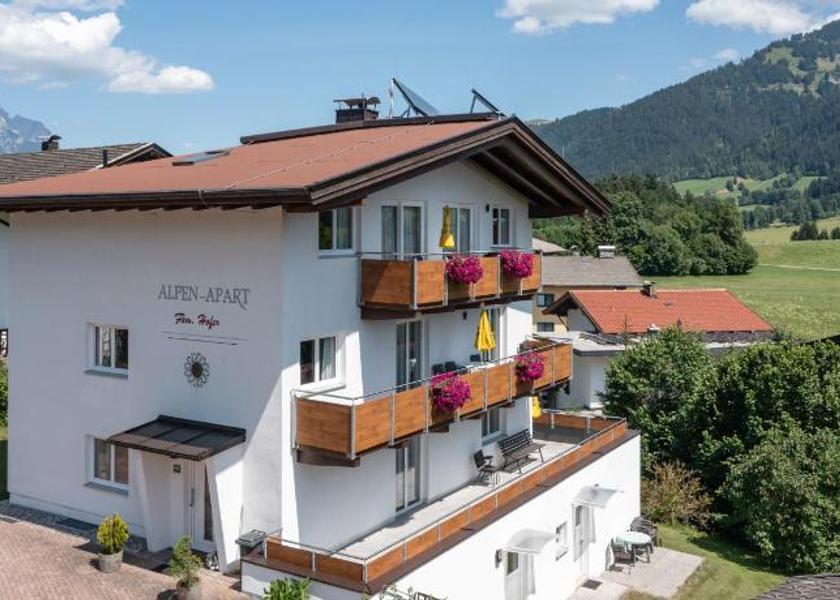 Tyrol Soell 