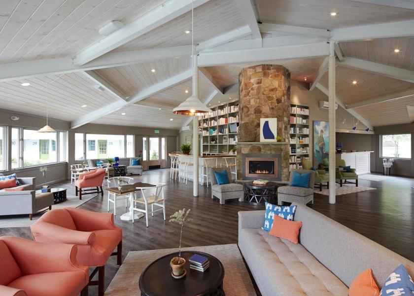 Maine Kennebunkport Lobby