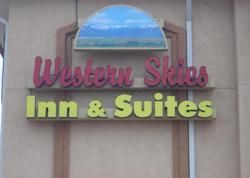 New Mexico Los Lunas Entrance