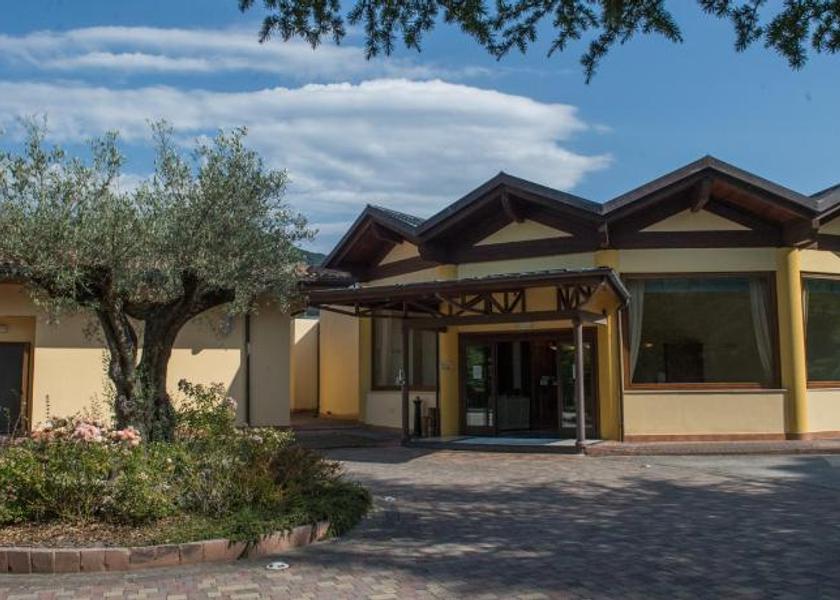 Marche Genga Exterior view