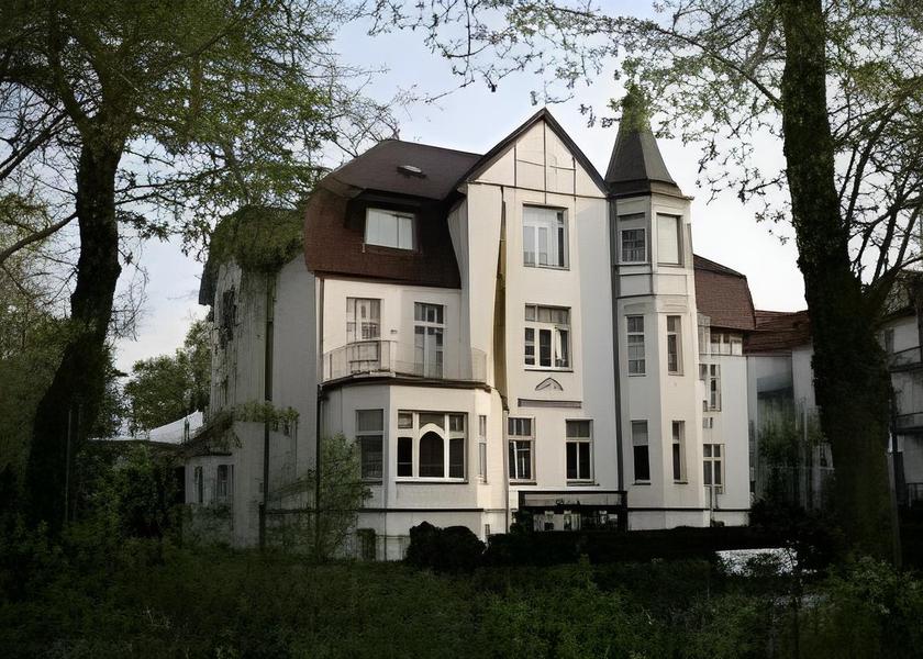 Mecklenburg-West Pomerania Kuehlungsborn Exterior view