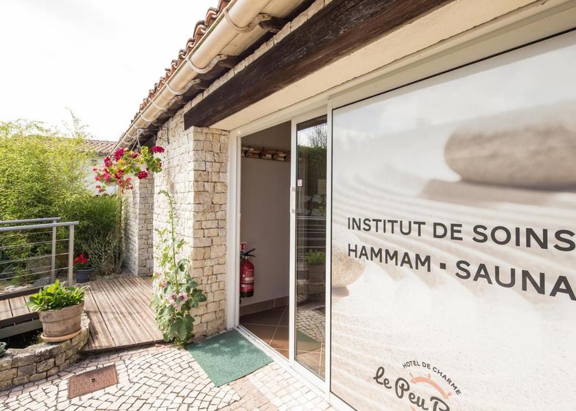 Nouvelle-Aquitaine Sainte-Marie-de-Re Attractions