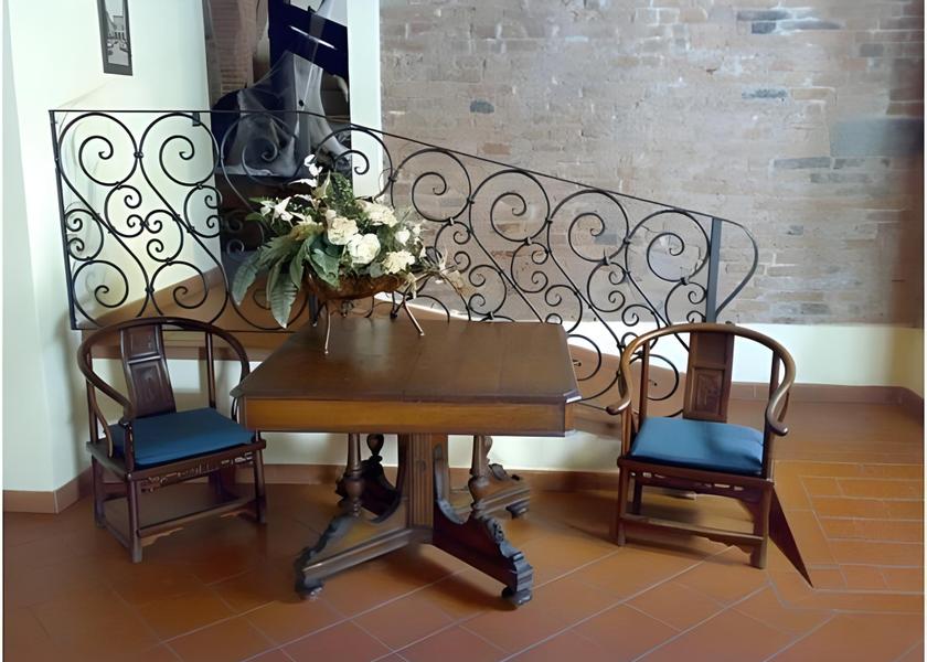 Tuscany San Miniato Interior view