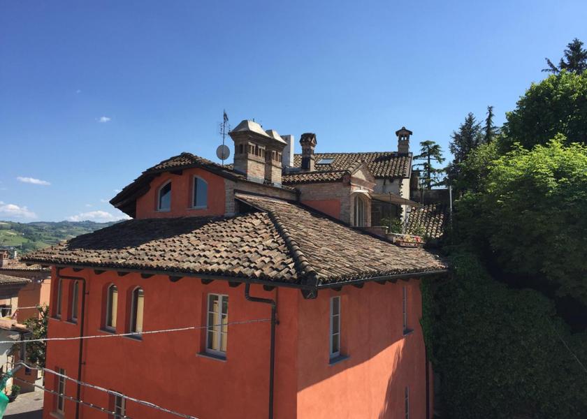 Piedmont Neive Balcony/terrace