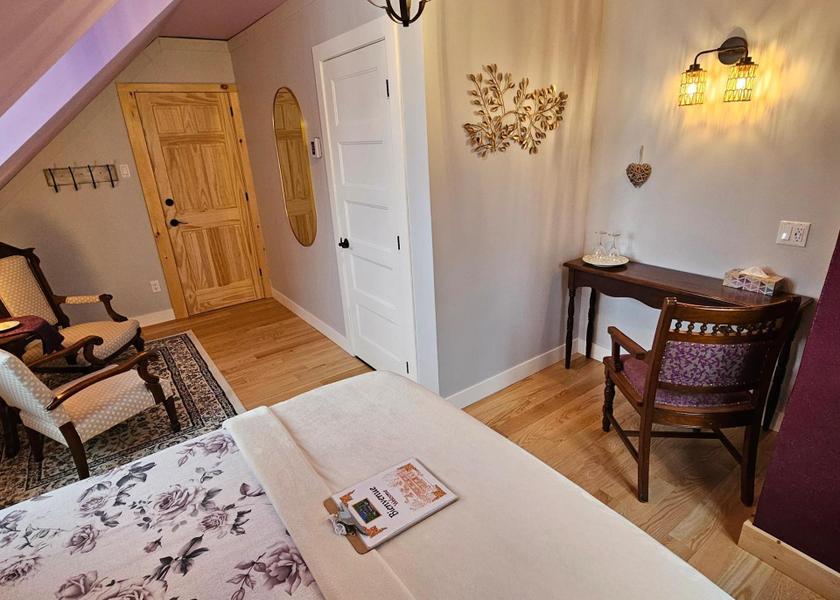 Quebec La Malbaie Queen Room with River View