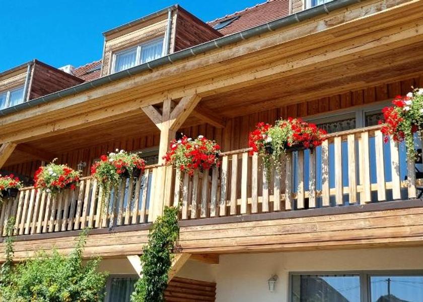 Grand Est Dorlisheim Exterior view