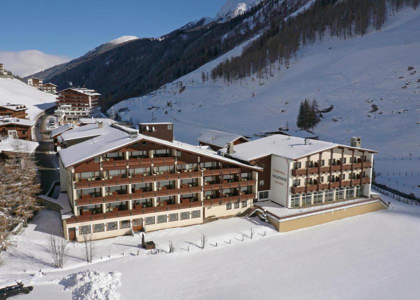 Tyrol Tux Hotel Exterior