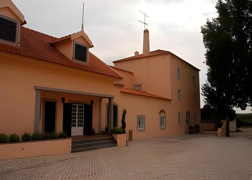  Alenquer Exterior view