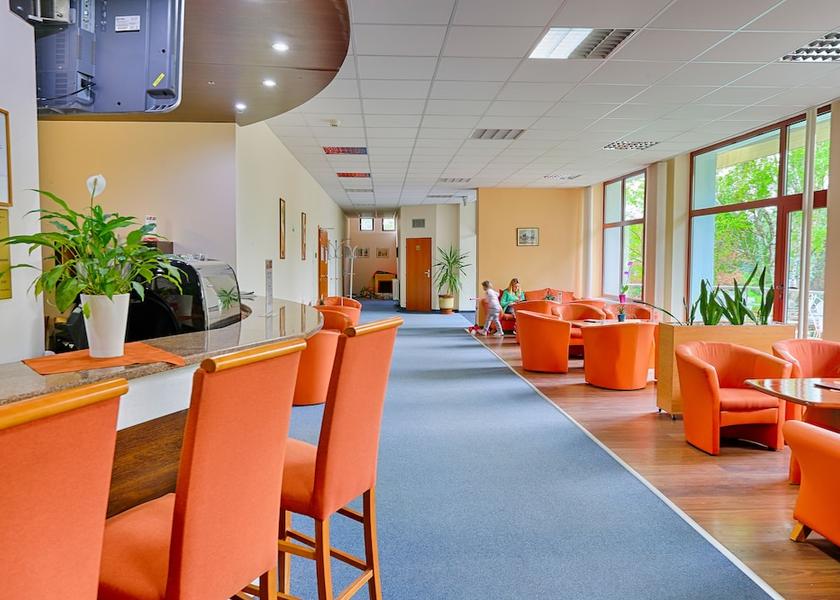 Trnava Smrdáky Lobby lounge