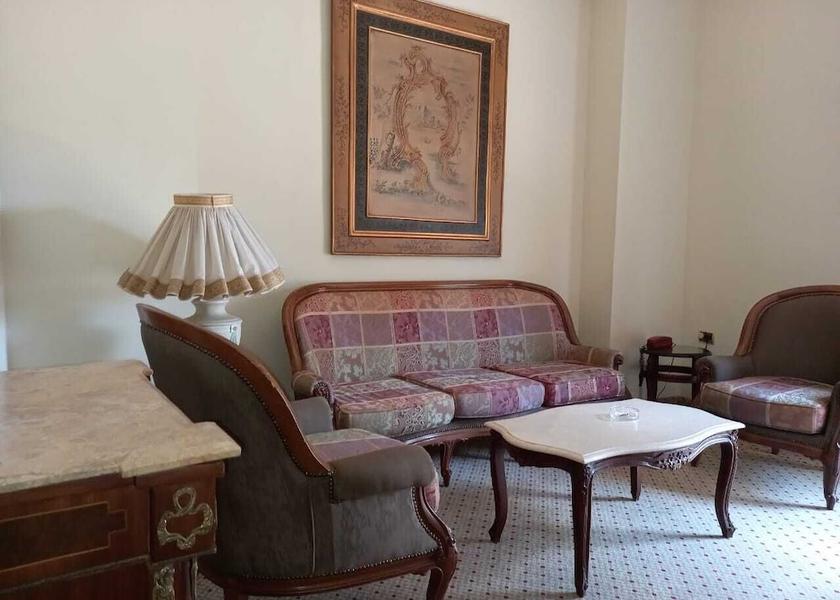 Mount Lebanon Broumana Room