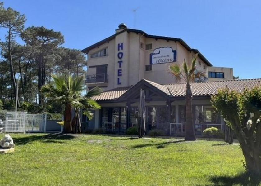 Nouvelle-Aquitaine Biscarrosse Exterior view