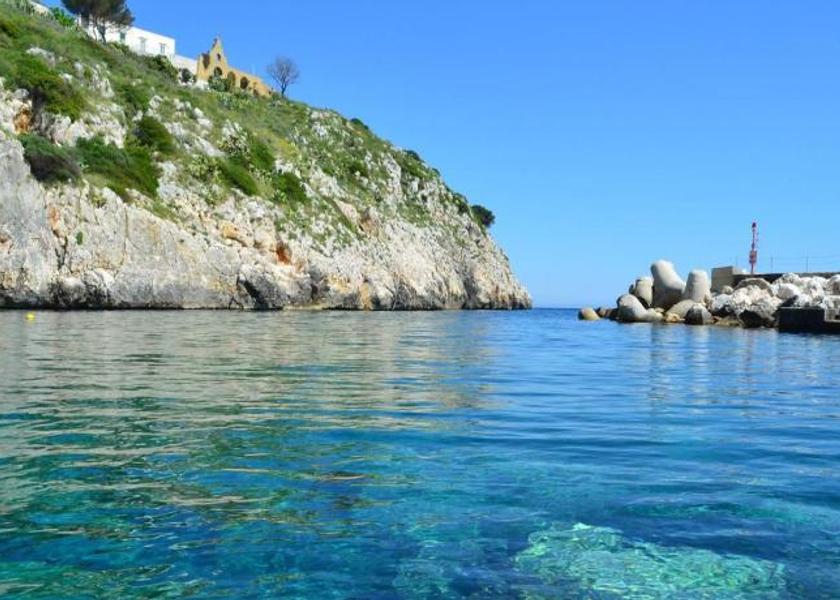 Puglia Castro Surrounding environment