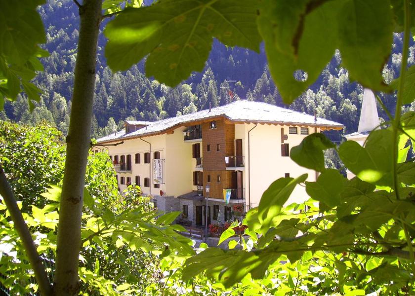 Valle d'Aosta Antey-Saint-Andre Exterior view